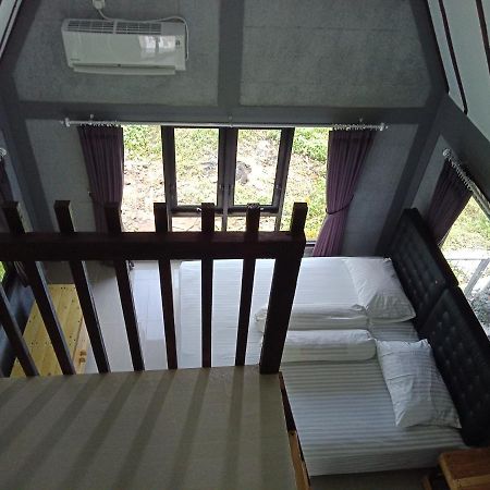 Joglopari Guesthouse Room 2 Bukan Untuk Pasangan Non Pasutri Cepit ภายนอก รูปภาพ